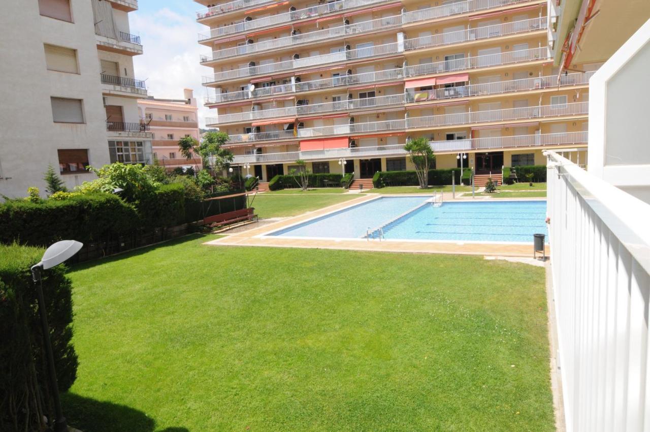 Homeholidaysrentals Lorraine Мальграт-де-Мар Экстерьер фото